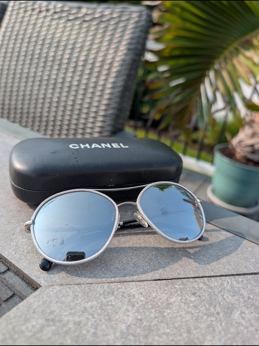 Chanel Silvertone Metal Frame Sunglasses with Mirror Tint Aviator Sunglasses